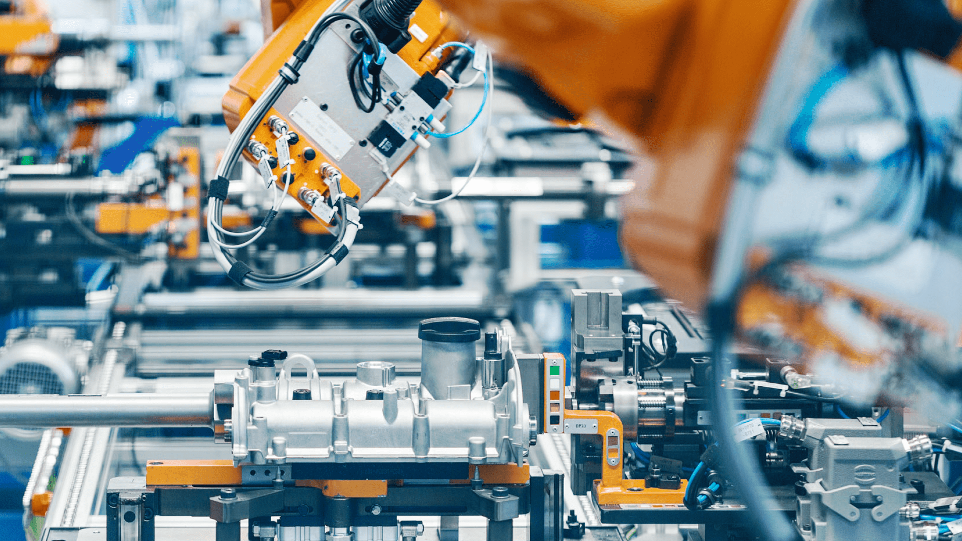 Machine manufacturing. Комплексные поставки оборудования инструмента. THYSSENKRUPP станкоинструментальная промышленность.